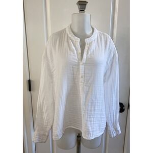 CP Shades White Gauze Top Size Medium Cotton V Neck Long Sleeve Pull Over Beachy